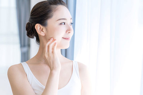 みずみずしいクリアな素肌を目指すなら、乾燥は大敵!